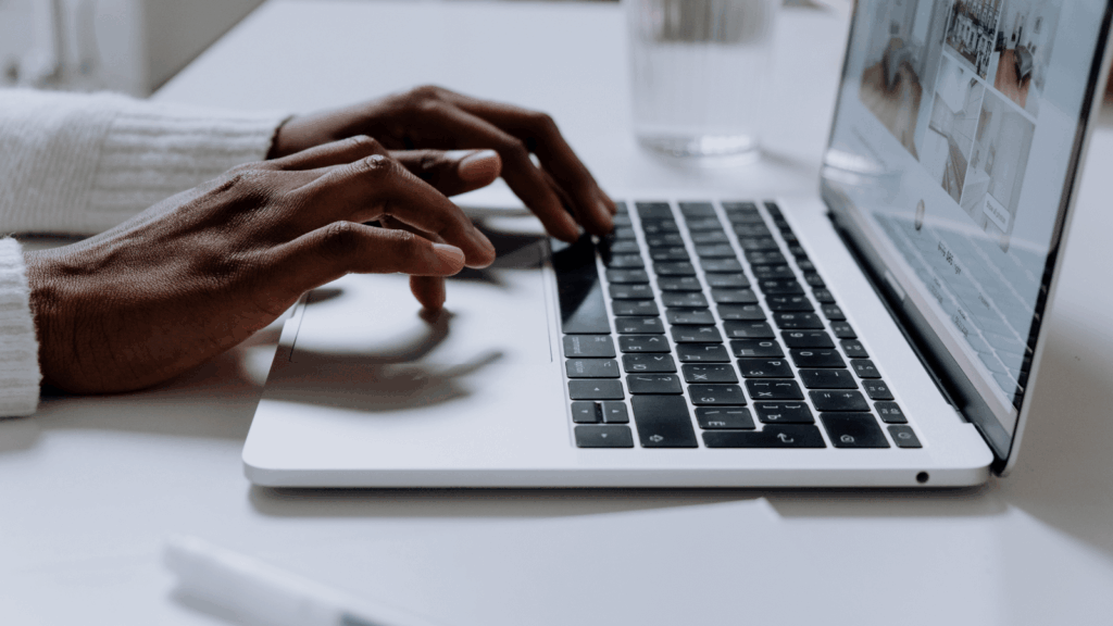Benefits of blogging for business owners