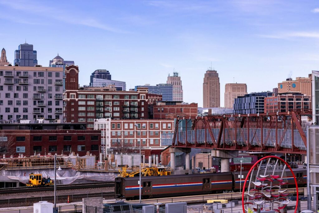 Kansas City, Mo, skyline. Photo credit Samuel Myles on Unsplash